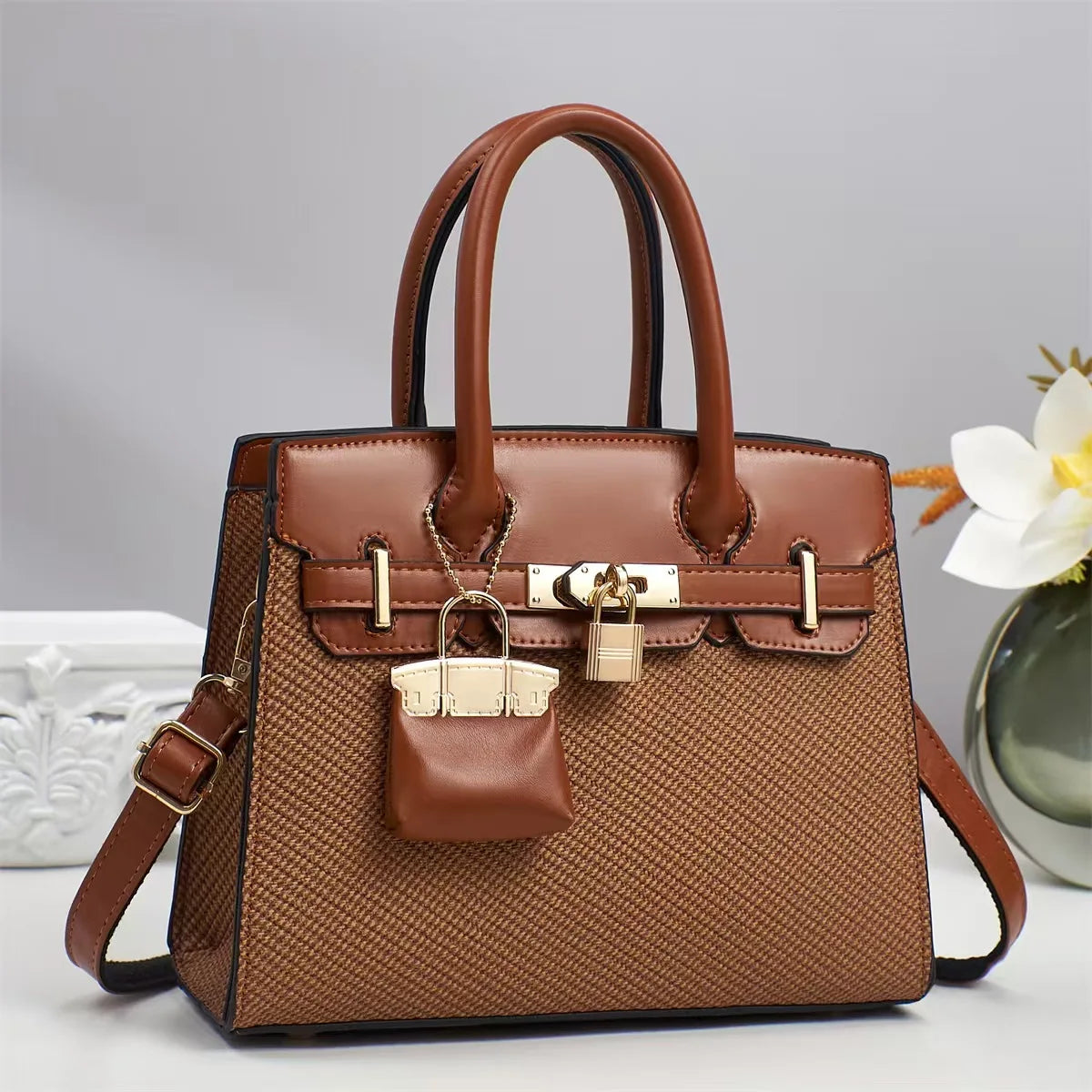 Women's Classic Bucket Crossbody Bag - Elegant PU Leather Shoulder Bag